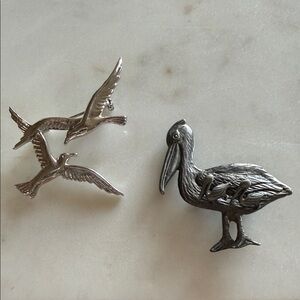 Silver tone Bird Pin Set - Pelican brooch & earrings set and Seagulls pin